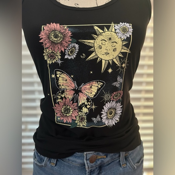 Celestial Scoop Neck Tank Top - Picture 4 of 6